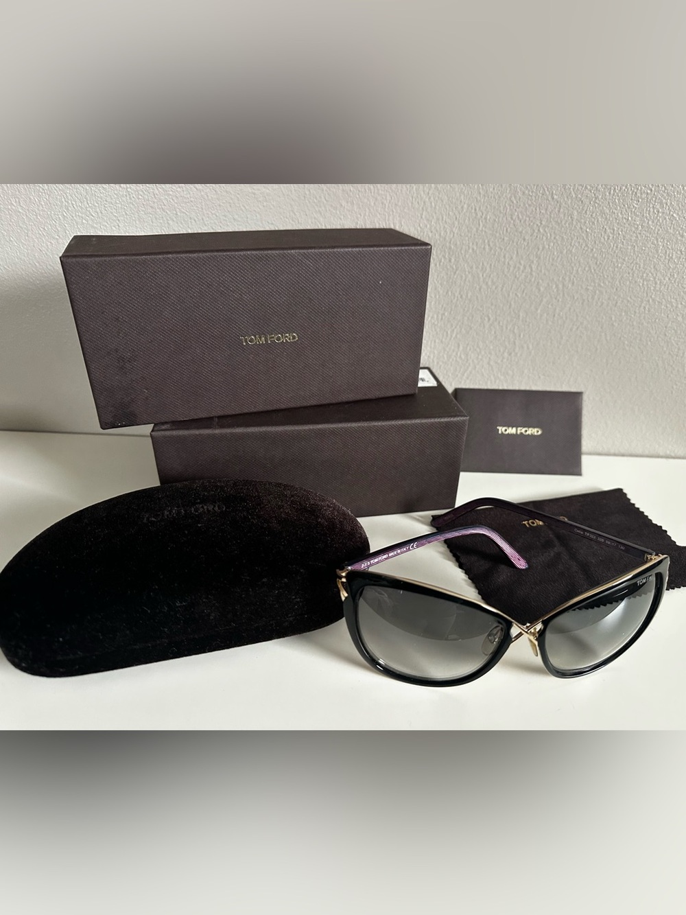 Tom Ford Celia 59mm Cat Eye Sunglasses TF322 Black & Gold